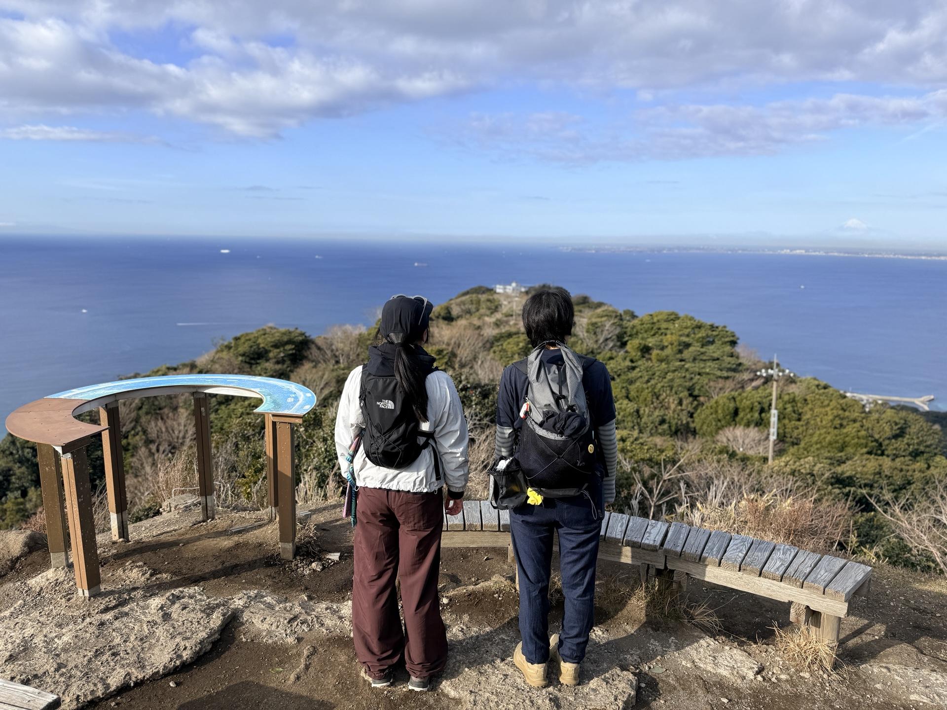 鋸山 東京湾展望台からの水平線