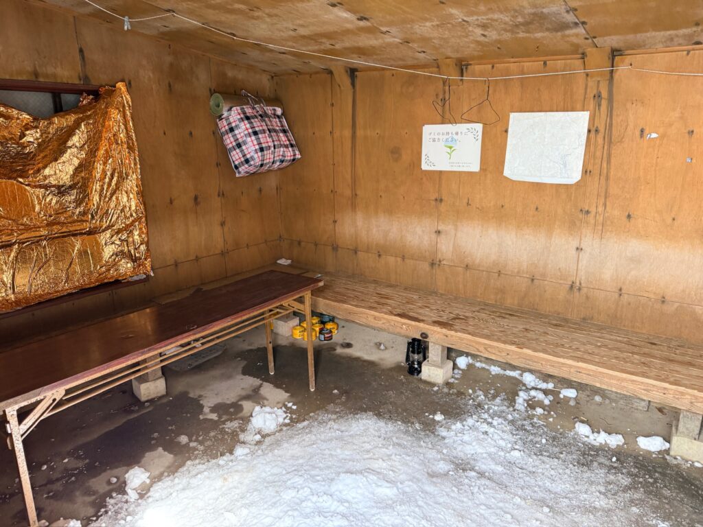 谷川岳　避難小屋