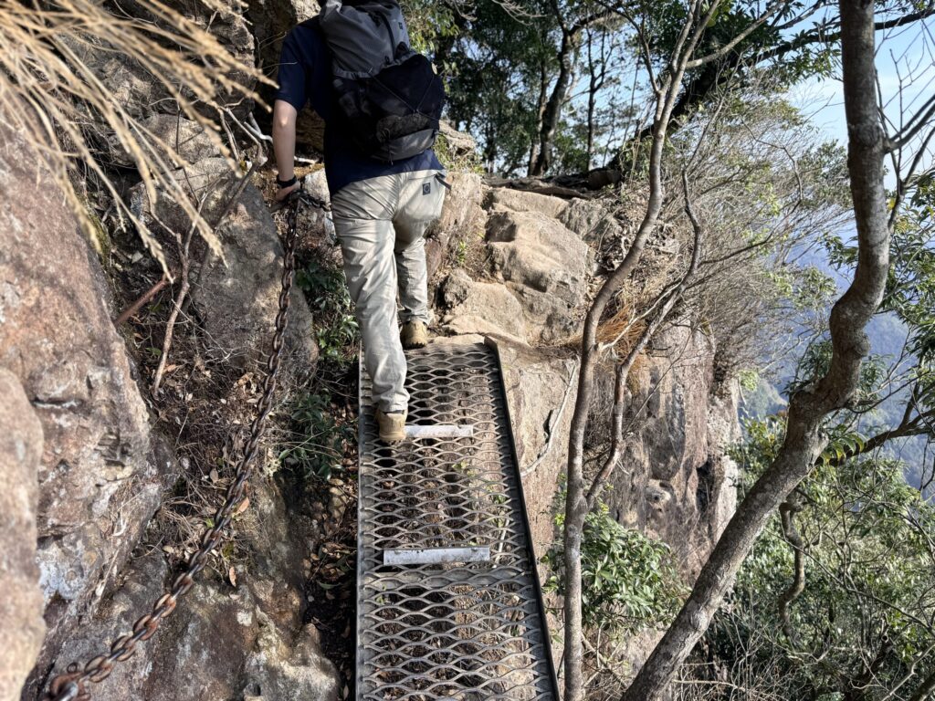 黒髪山 切れ落ちた場所