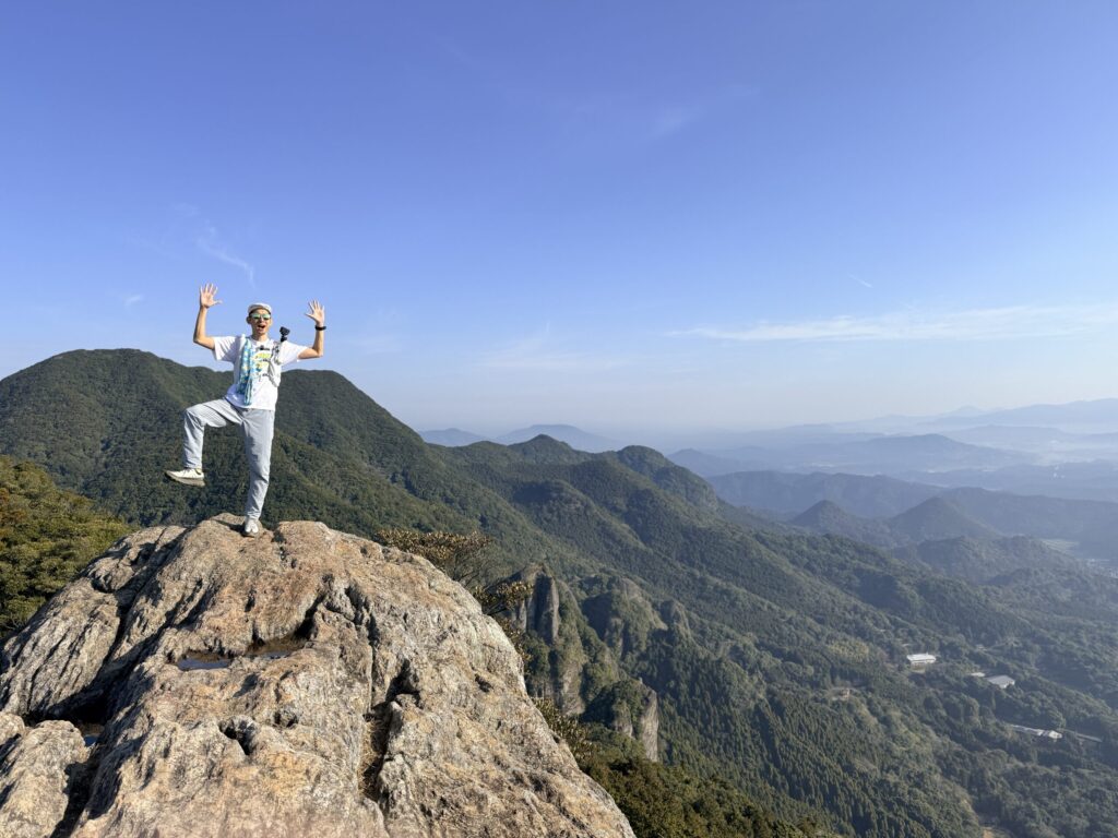 黒髪山山頂(天童岩)516m