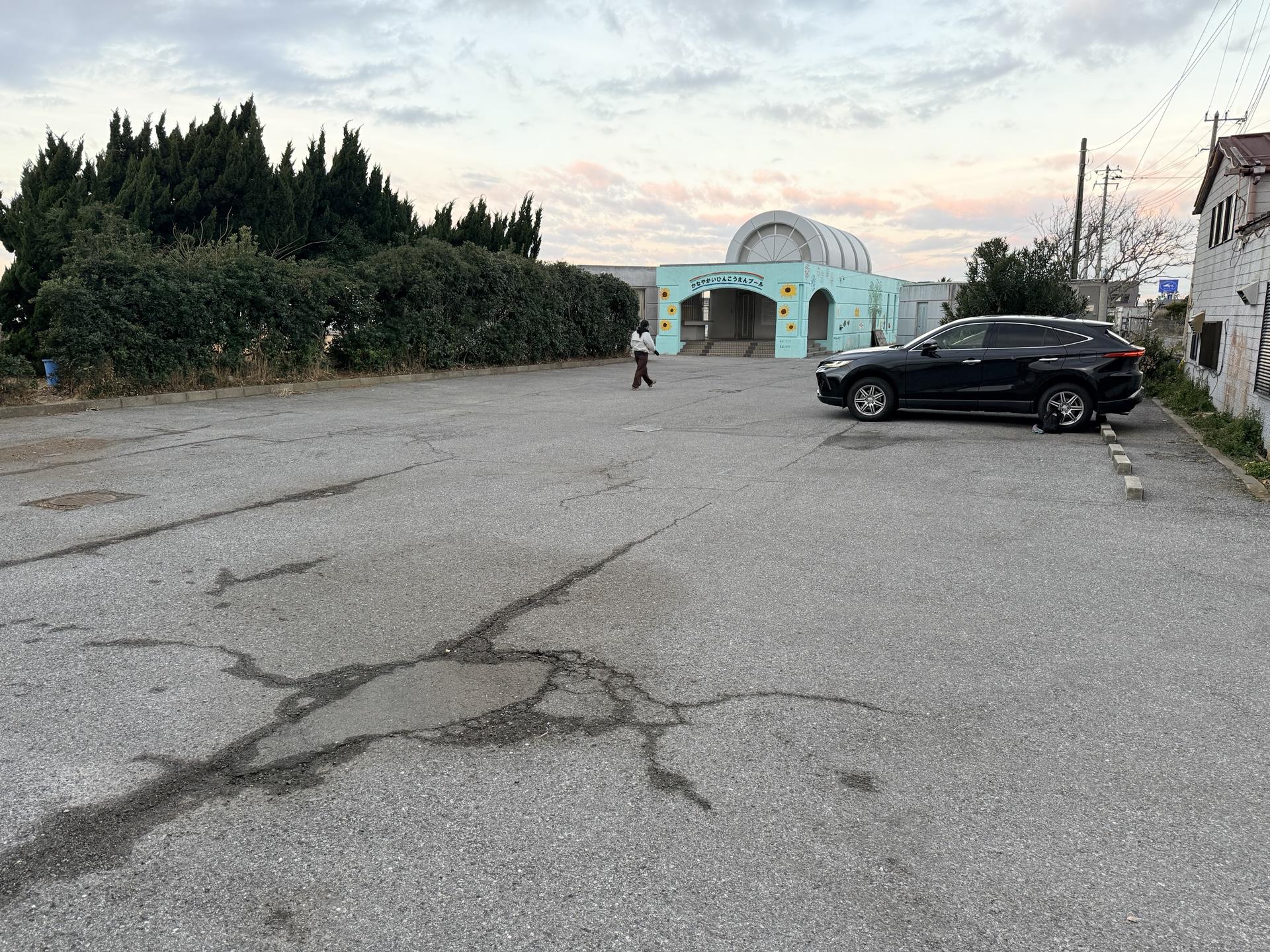 鋸山 金谷海浜公園駐車場