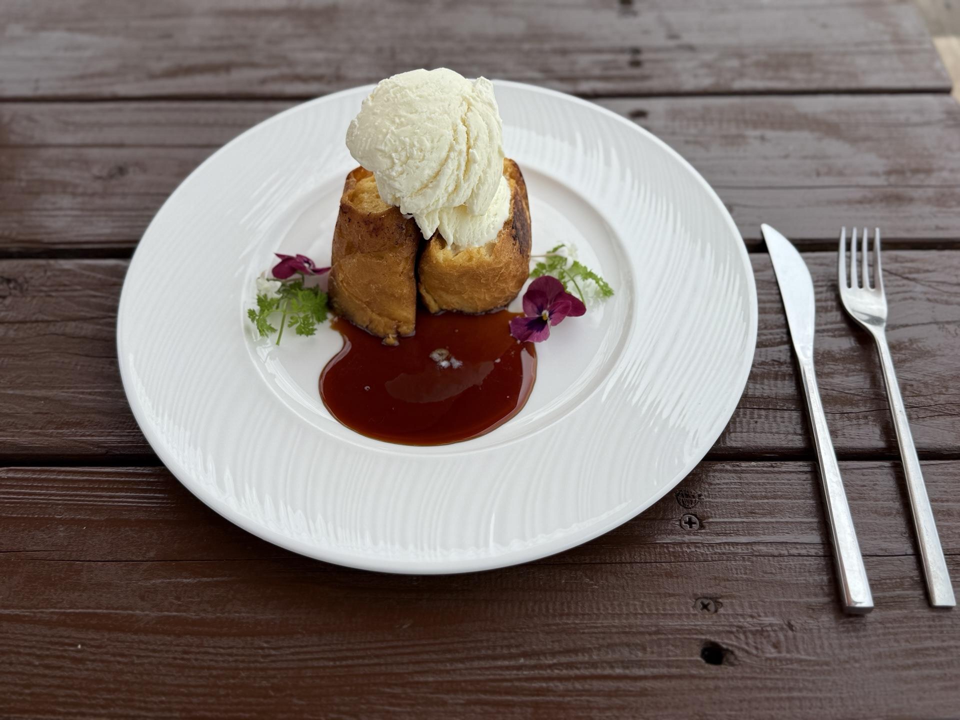 尾瀬小屋 クロックムッシュ コンテチーズ ランチ