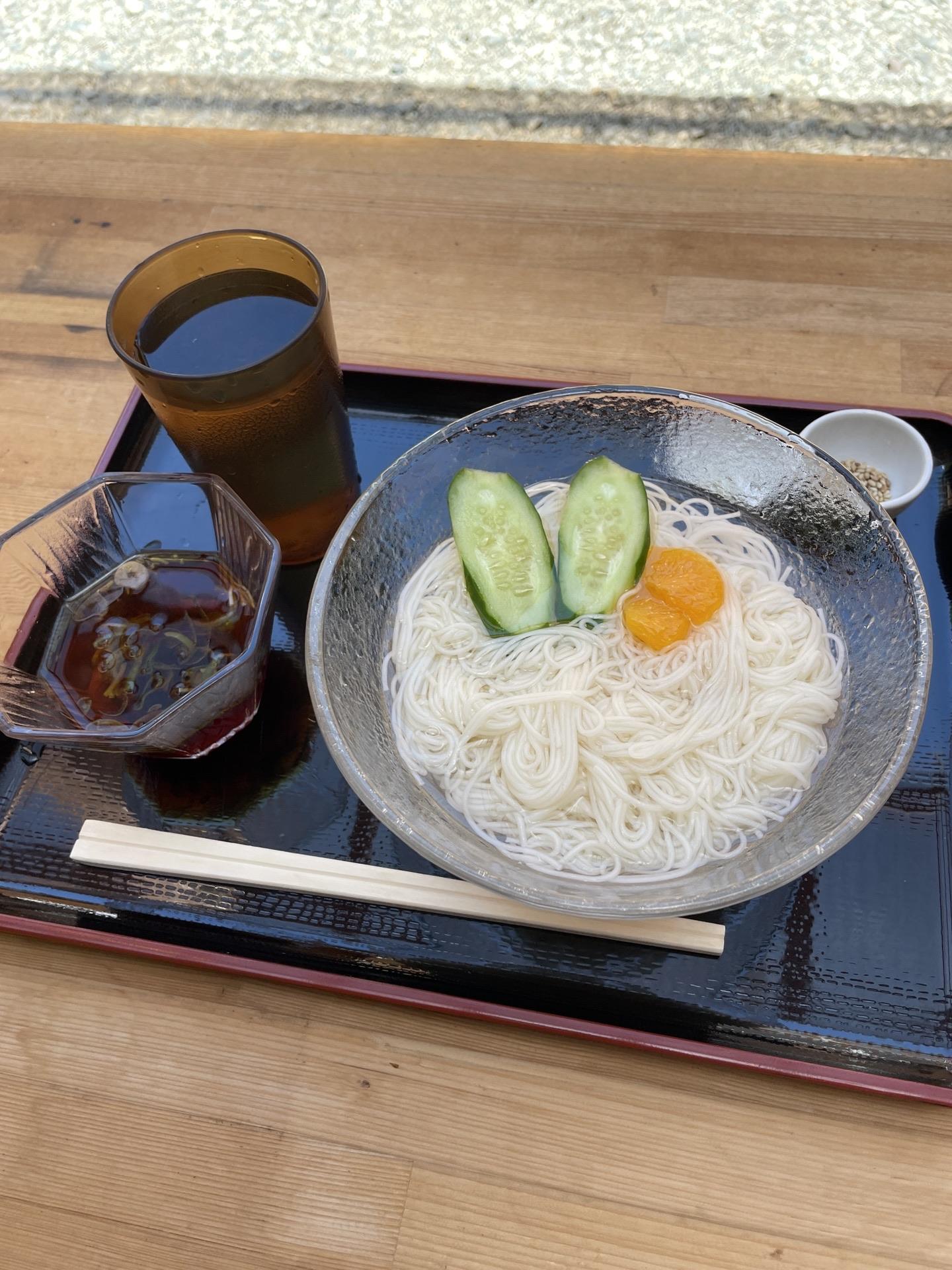 わさび平小屋名物そうめん