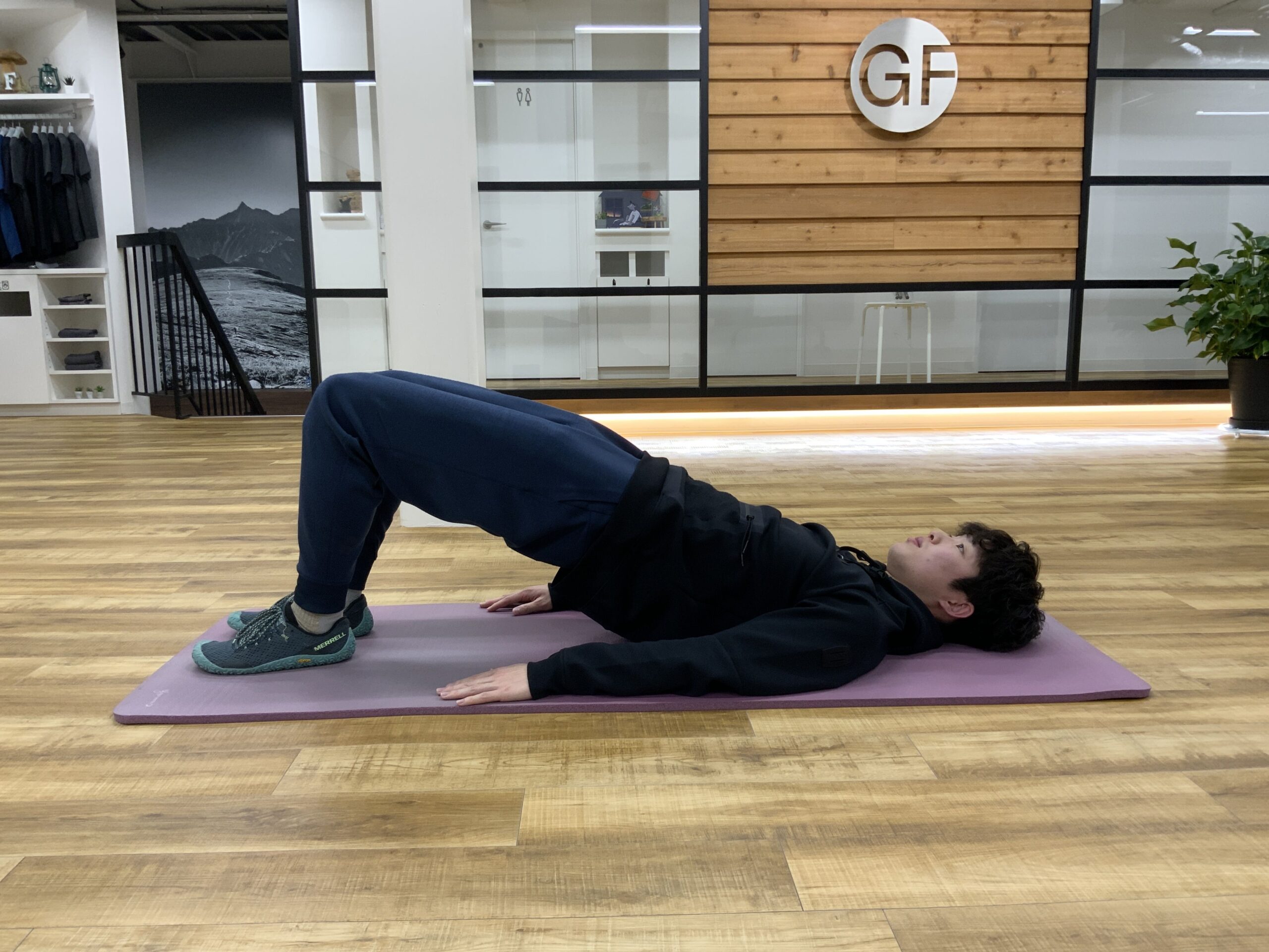 Articulation Shoulder Bridge フォーム2