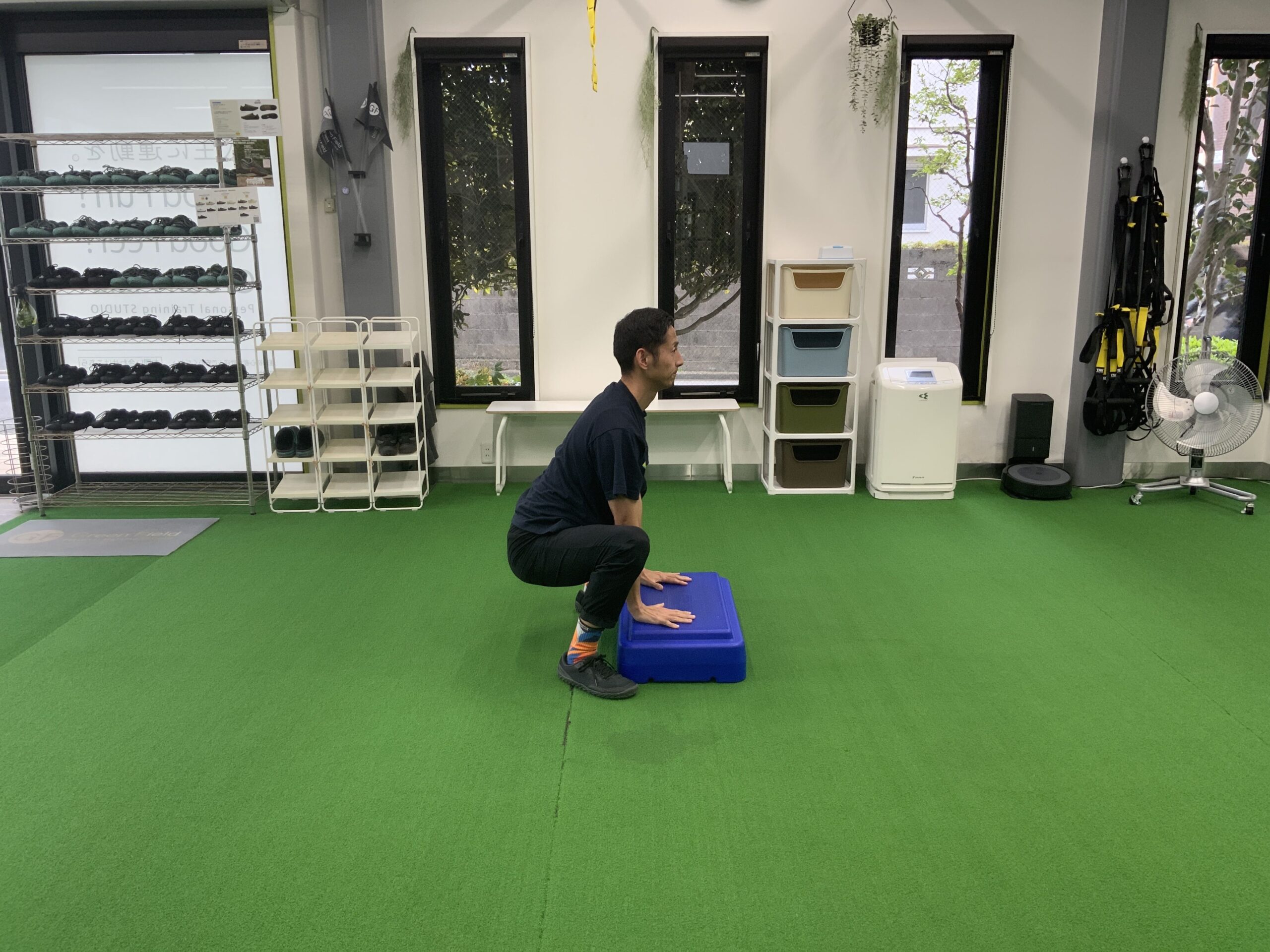 Squat Sequence フォーム3