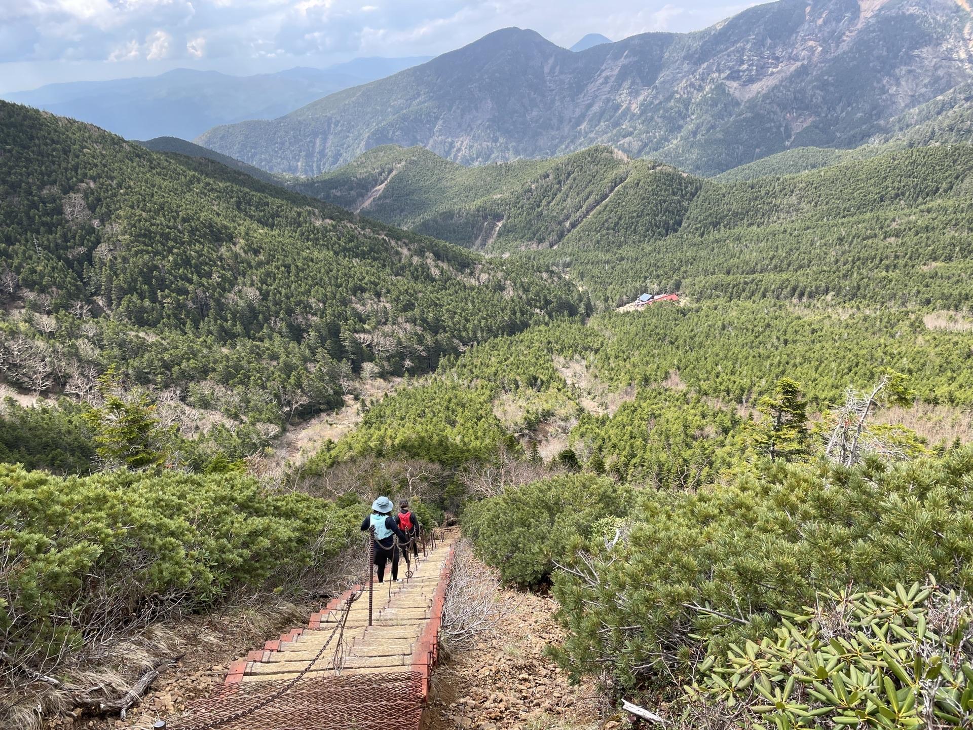 赤岳 下り 鉄階段 注意