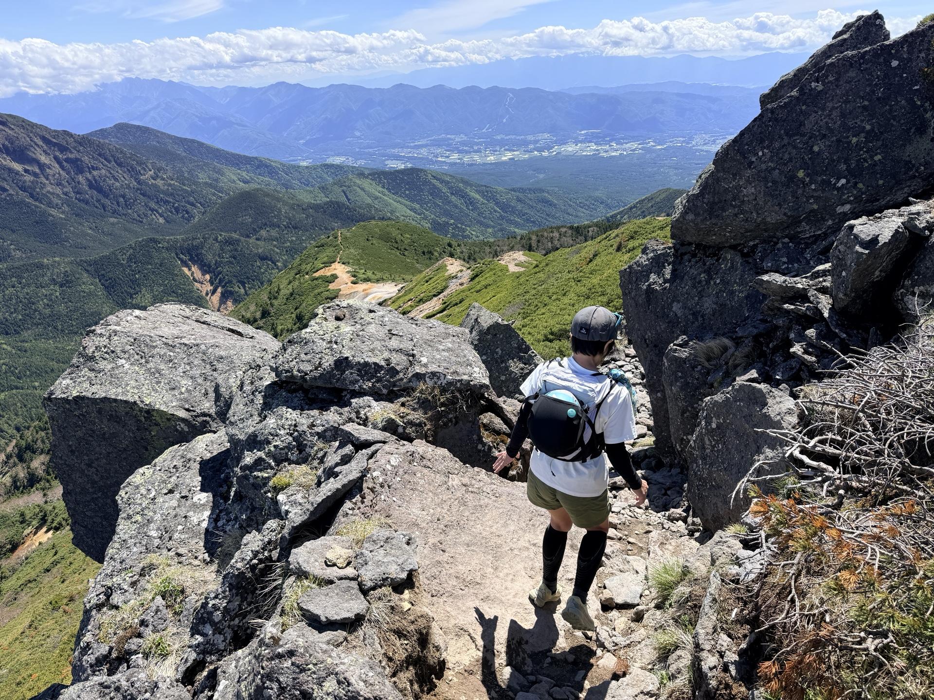 赤岳 赤岩の頭と稜線