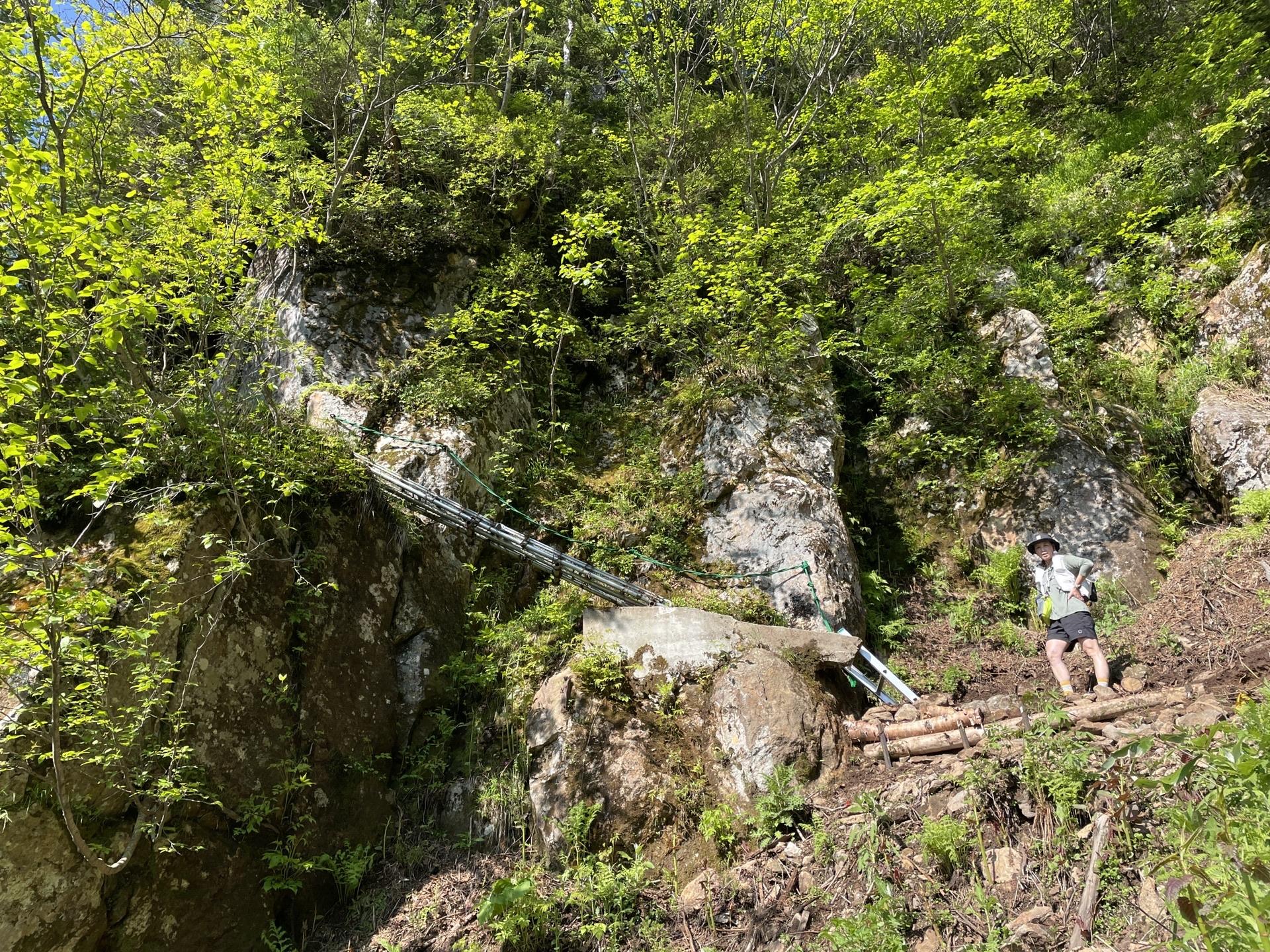 焼岳 上高地ルート 長い梯子
