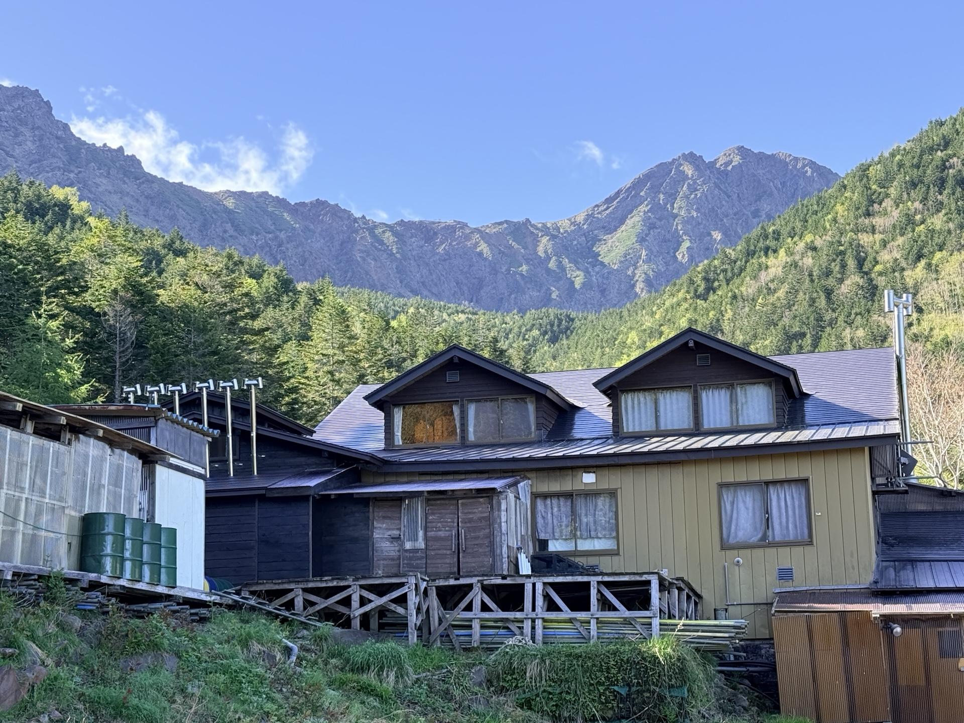 赤岳 赤岳鉱泉と赤岳