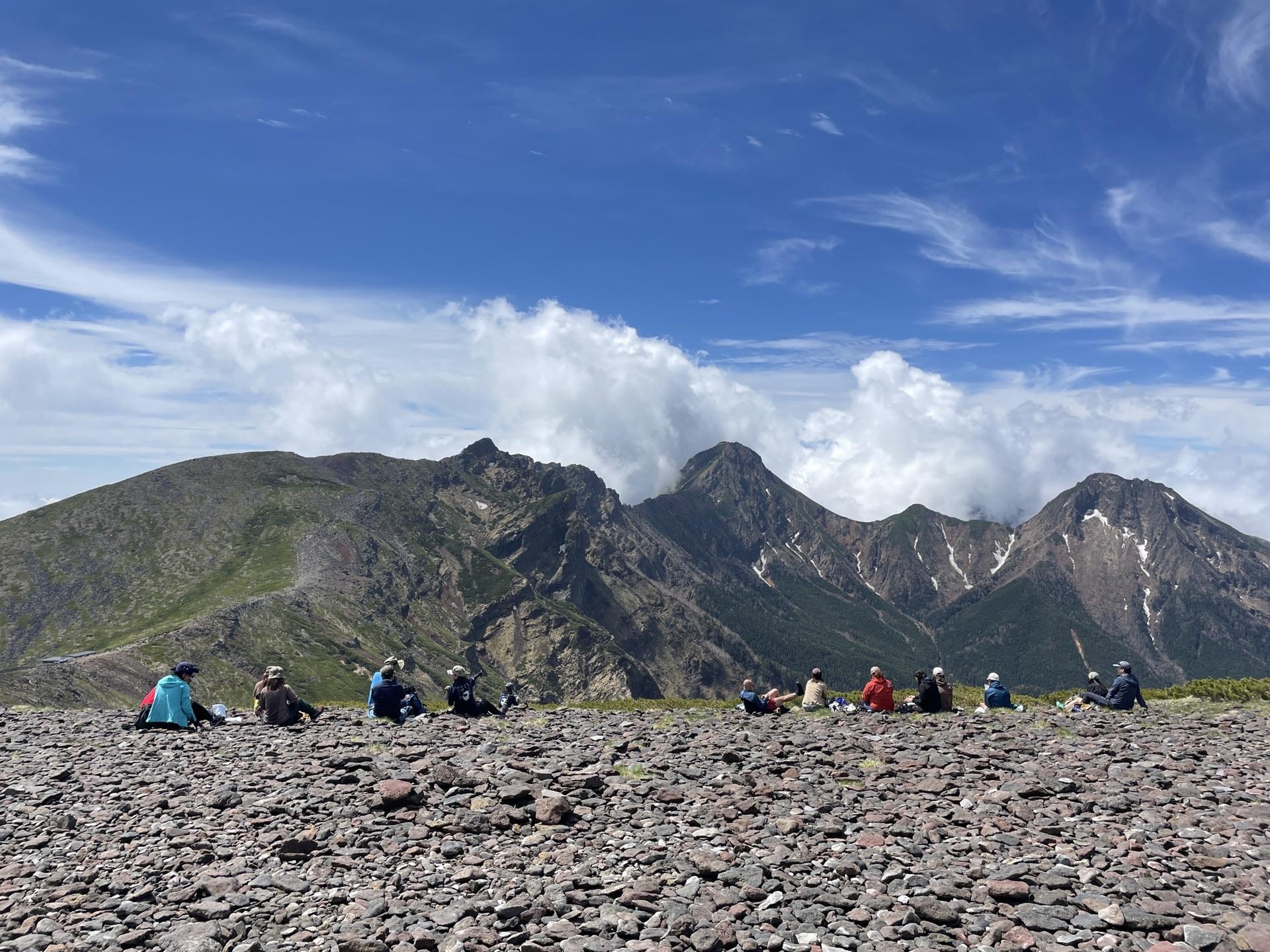 硫黄岳 山頂 休憩