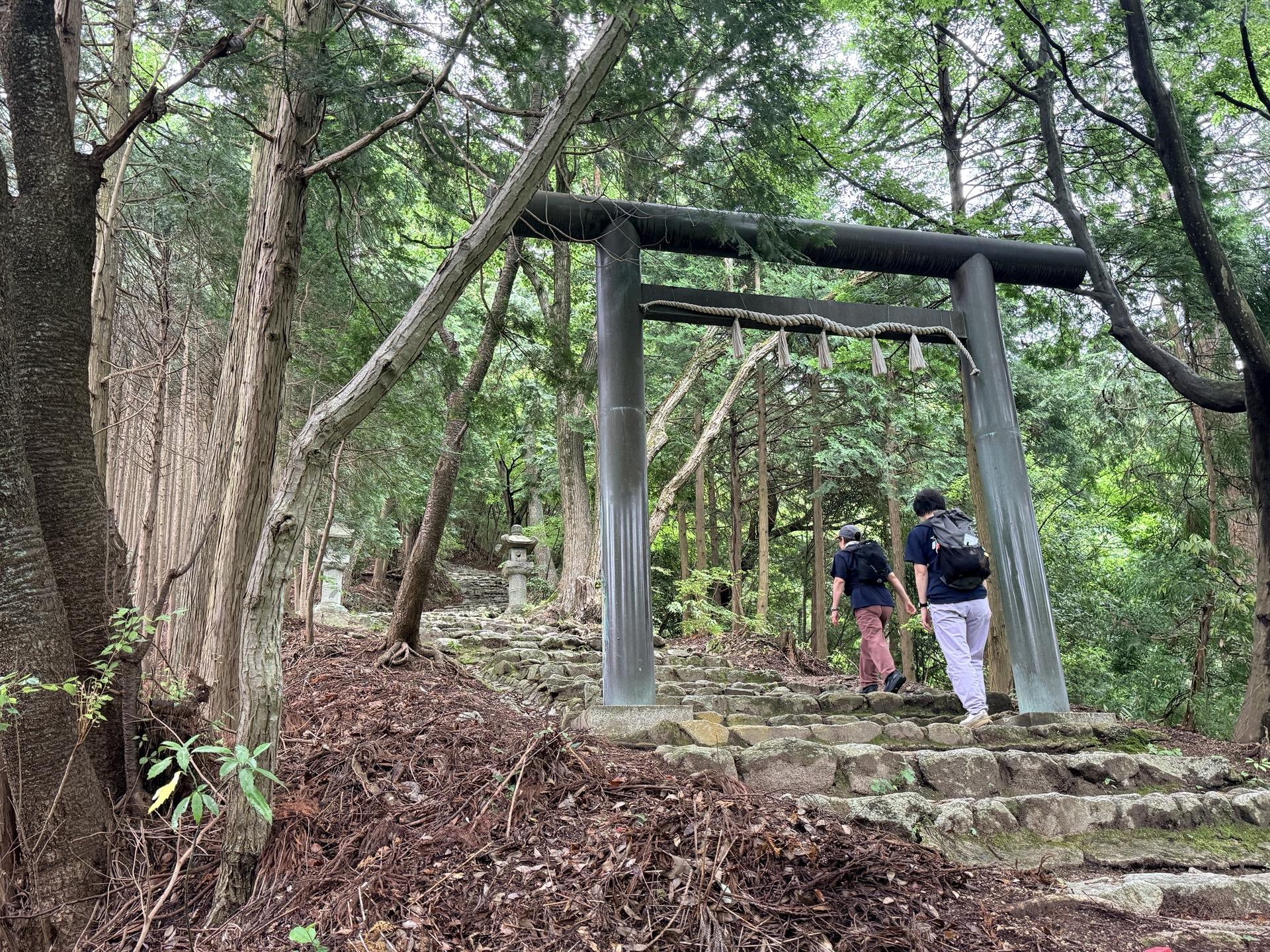 金剛山 鳥居