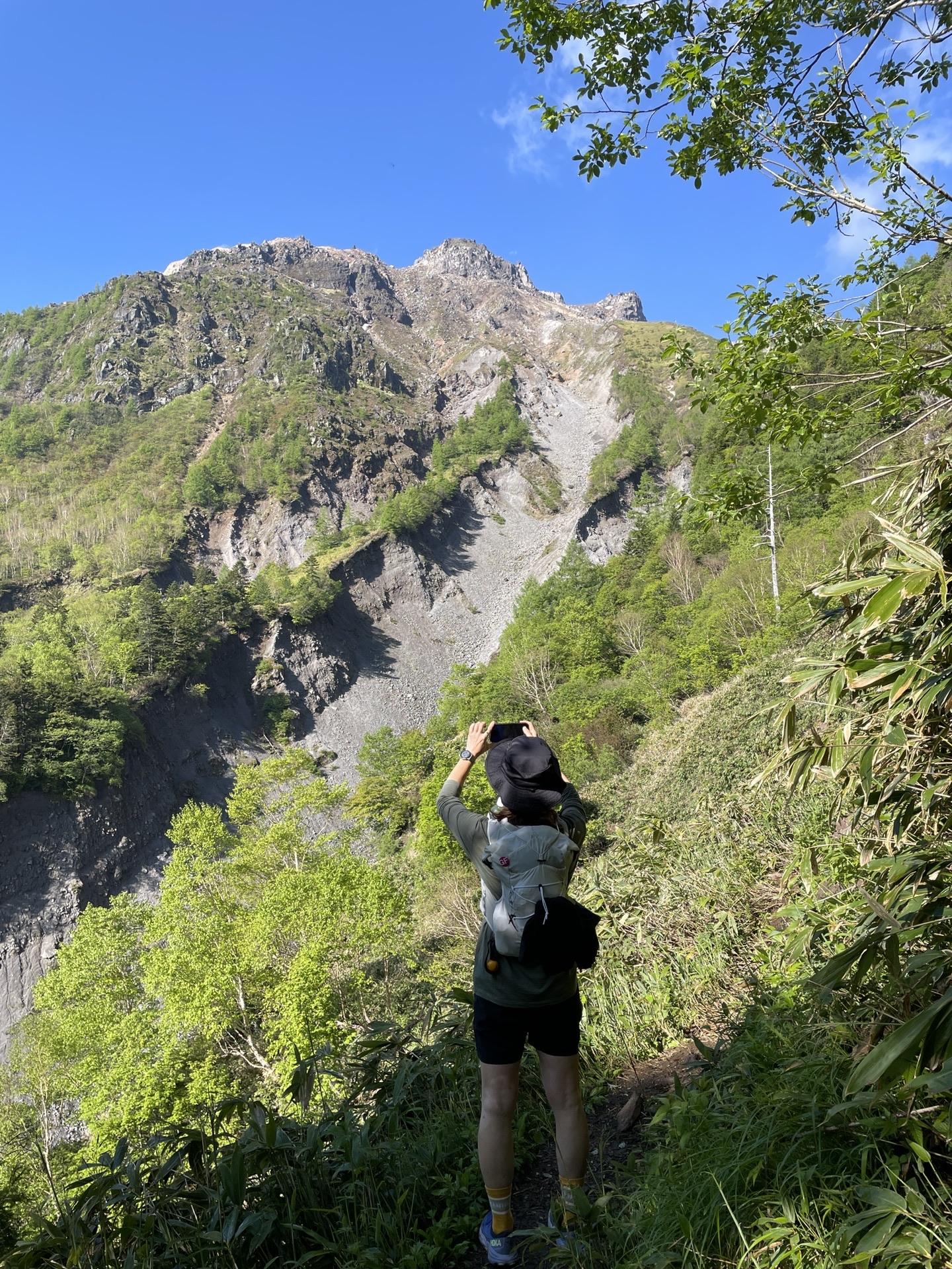 焼岳 山頂が近づく