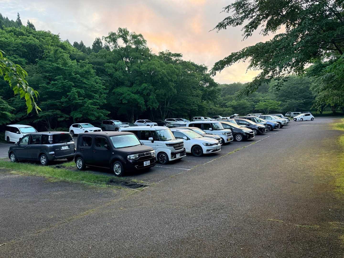 男池第二駐車場 平治岳 くじゅう連山 駐車場の様子