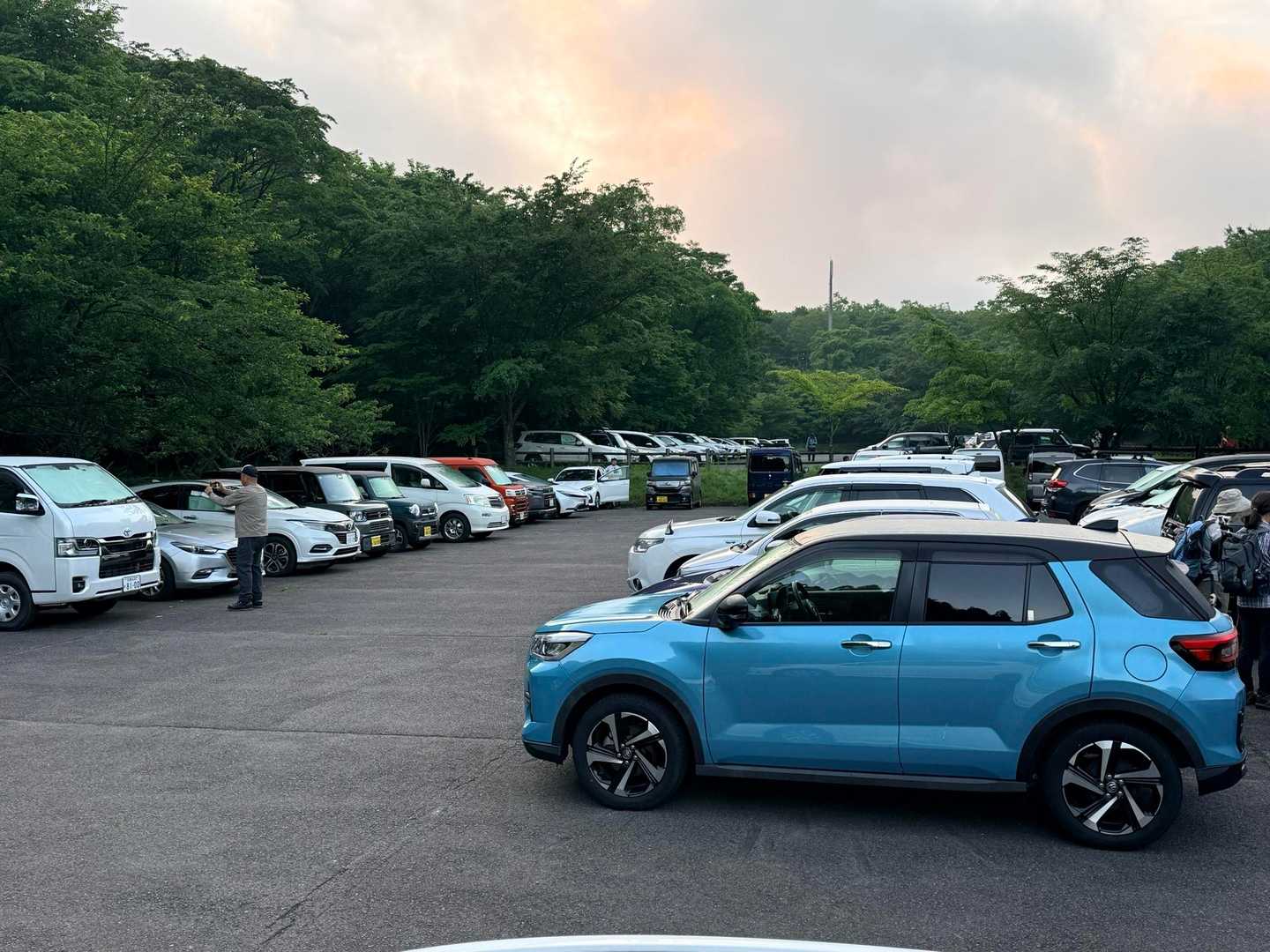 男池駐車場 平治岳登山口 早朝5時の駐車場の混雑 2026年6月1日撮影