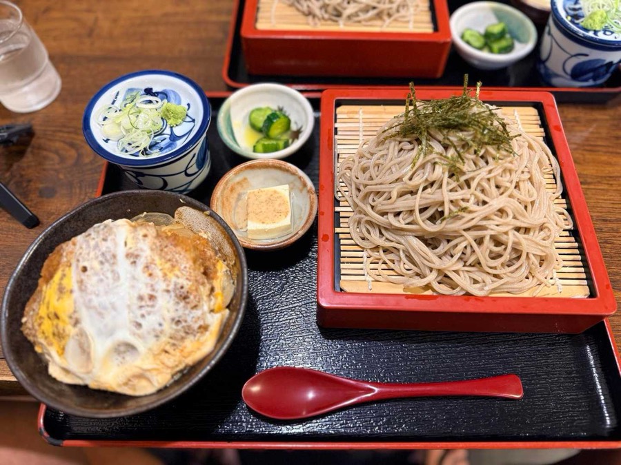 カツ丼+ざる蕎麦セット1,350円