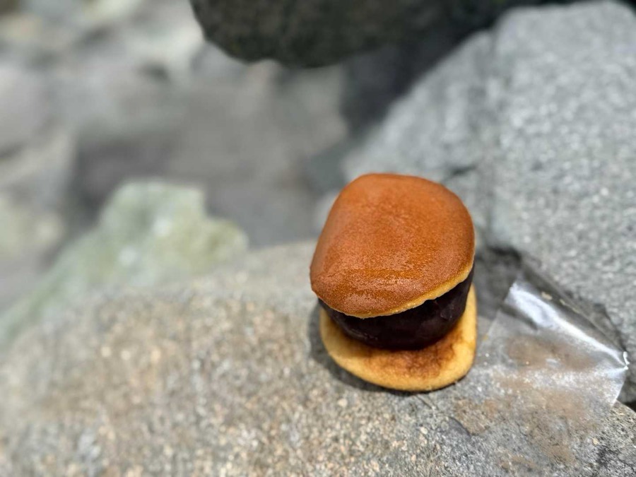 仲間のお土産・和光フーズの特盛どら焼き