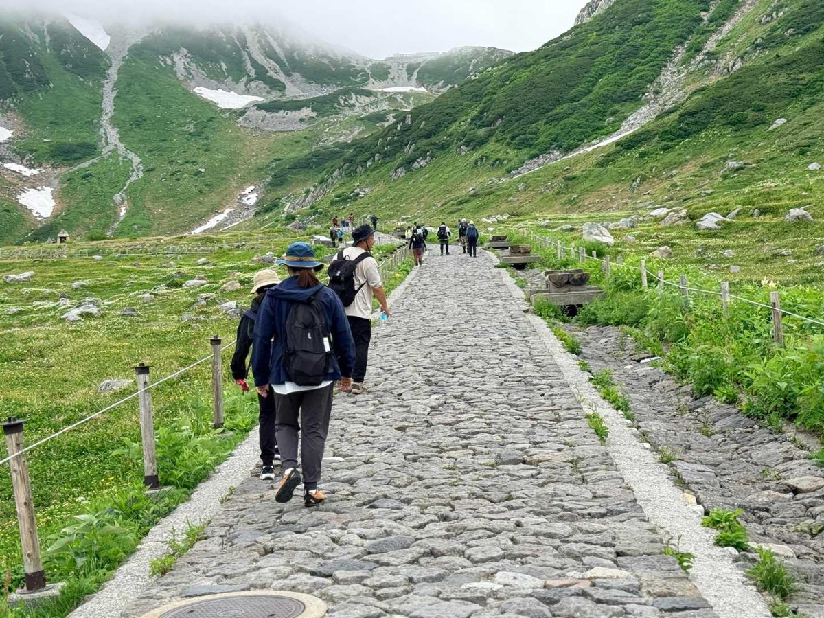 立山 雄山 室堂 一ノ越へ続く石畳の登山道 2026年7月24日撮影