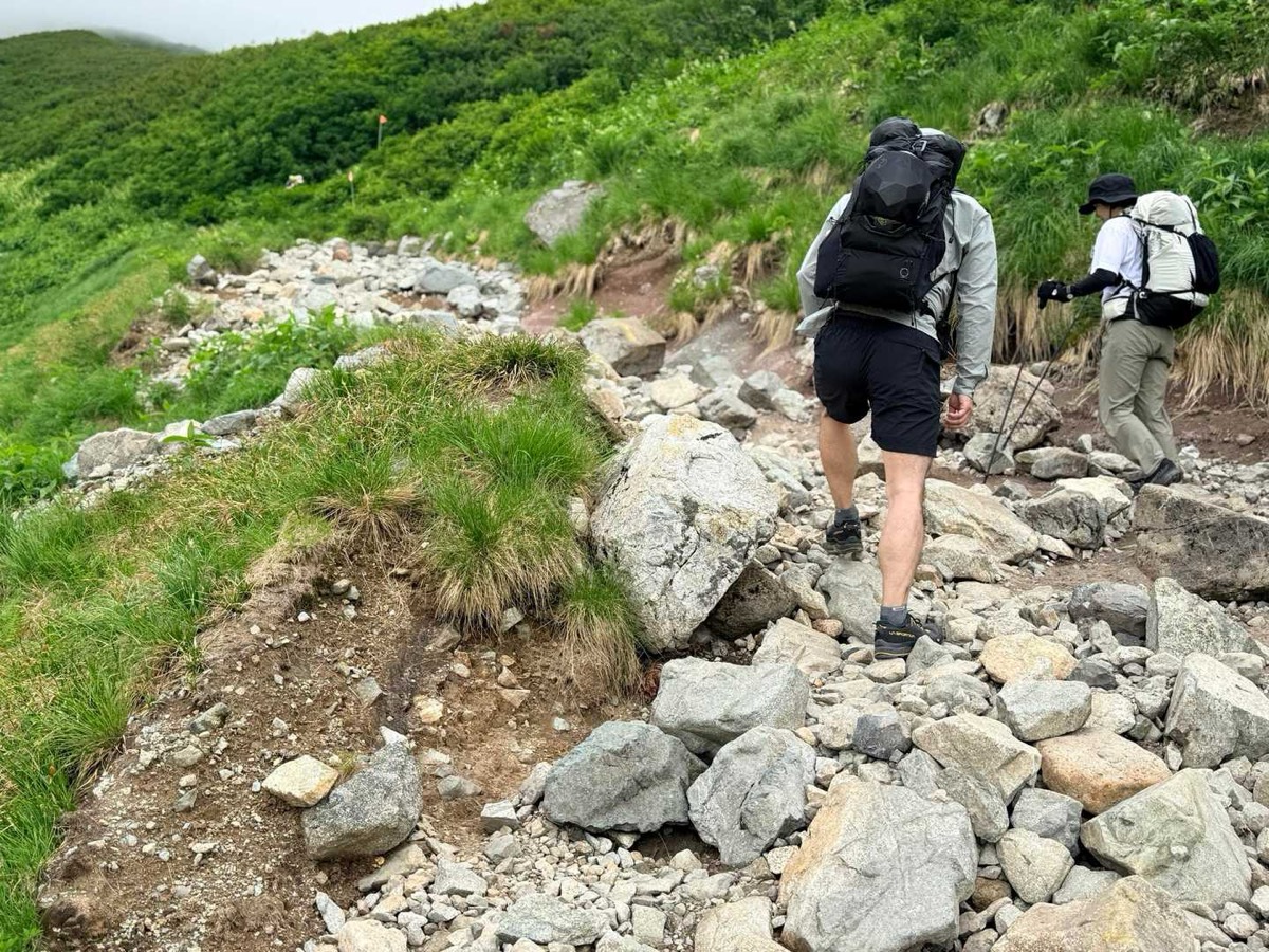 立山 雷鳥坂 足元は終始ガレ気味 2026年7月25日10:11
