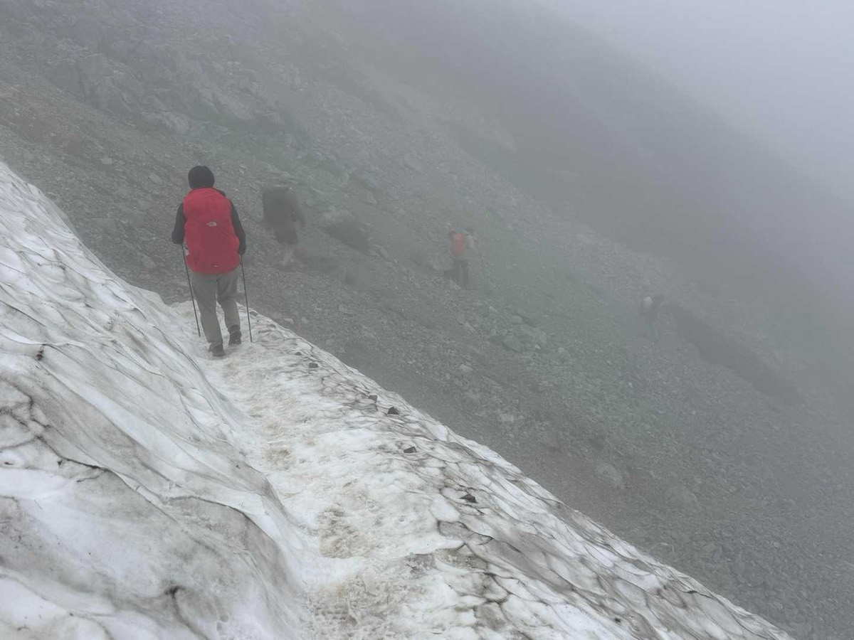立山 剱御前小舎 幅があるので落ち着いて渡れます 2026年7月25日11:53