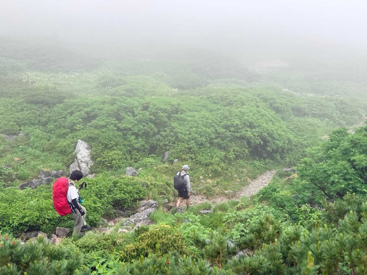 剱沢 剱御前小舎〜剣山荘 剣山荘まであと少し 2026年7月25日13:00