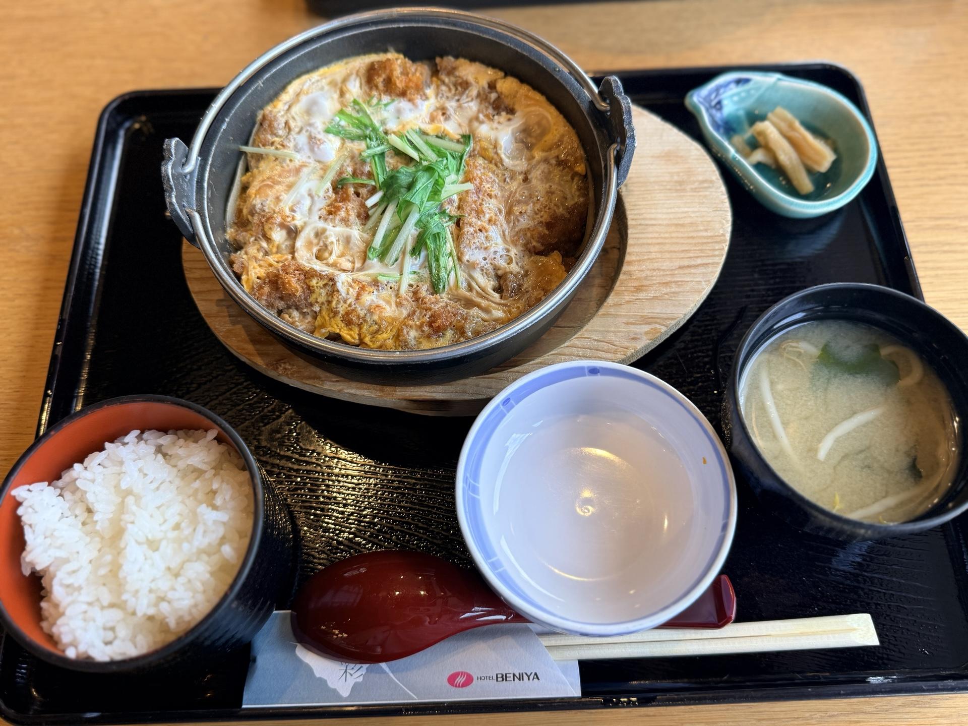 煮かつ膳1,680円