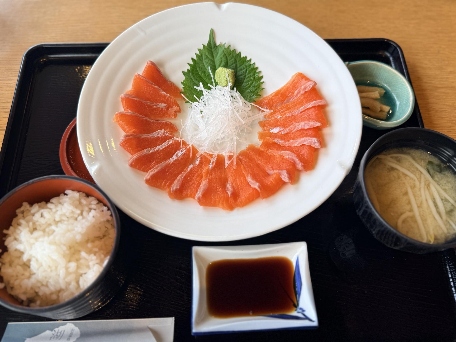 信州サーモン刺身膳1,780円