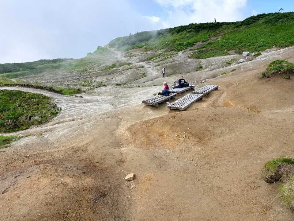 7月の雪渓はもう溶けています
