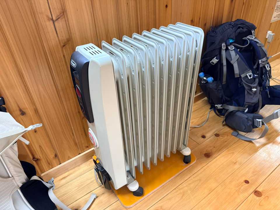 廊下にオイルヒーター