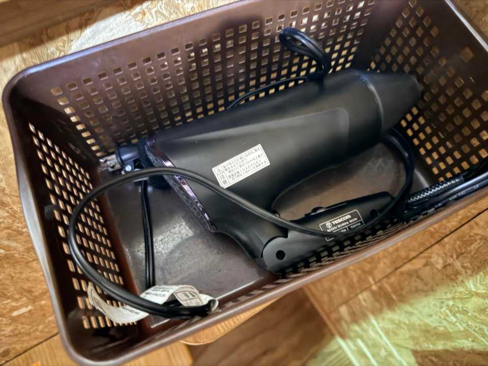 双六小屋の更衣室のドライヤー