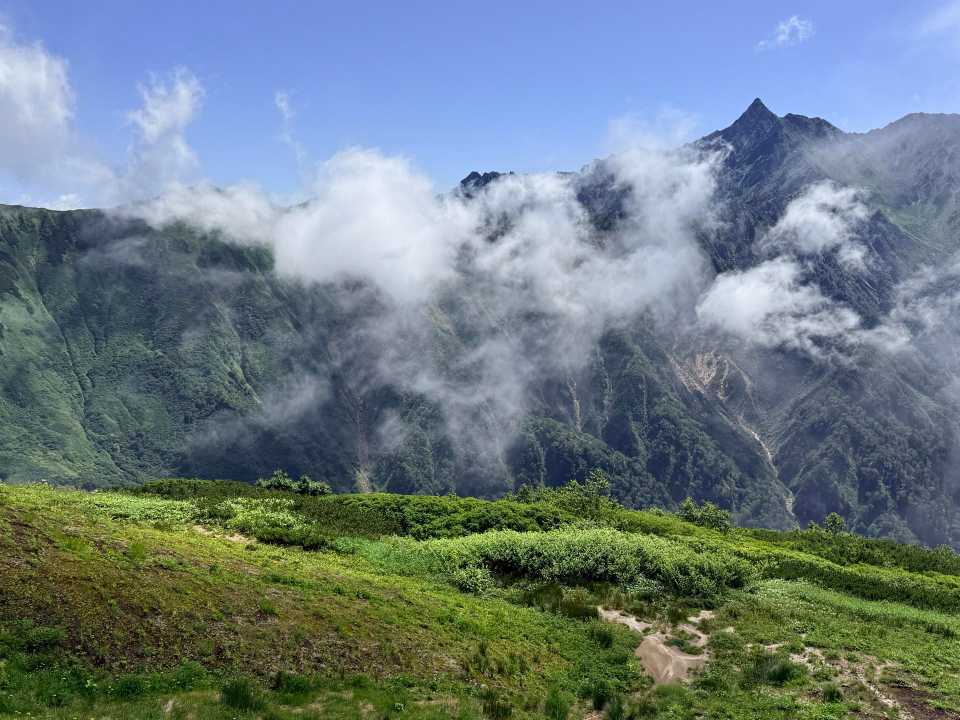 右手にはずっと槍ヶ岳