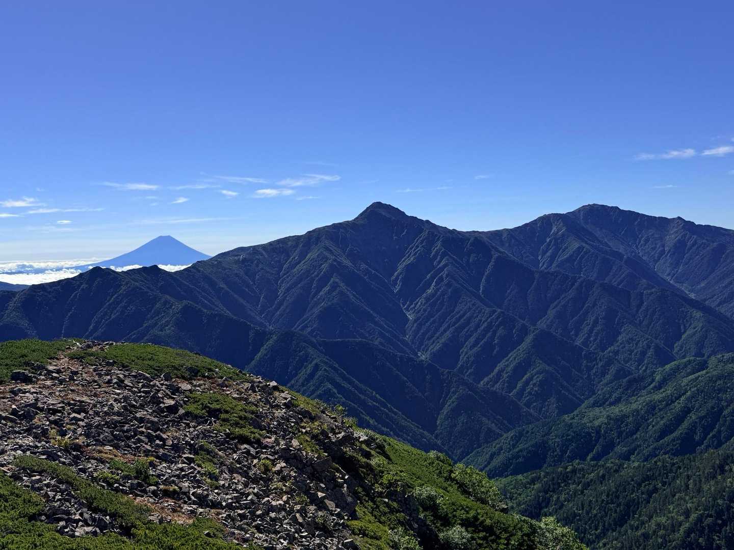 仙丈ヶ岳・北沢峠ルートの日本で標高が高い富士山・北岳・間ノ岳（2026年9月）