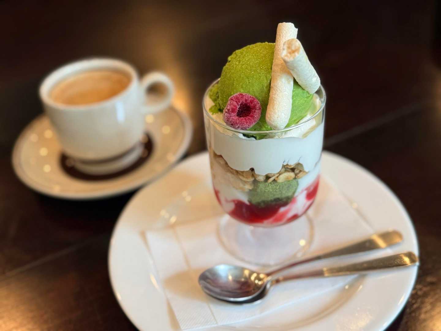 槍ヶ岳山行・茶メロパフェ1,500円