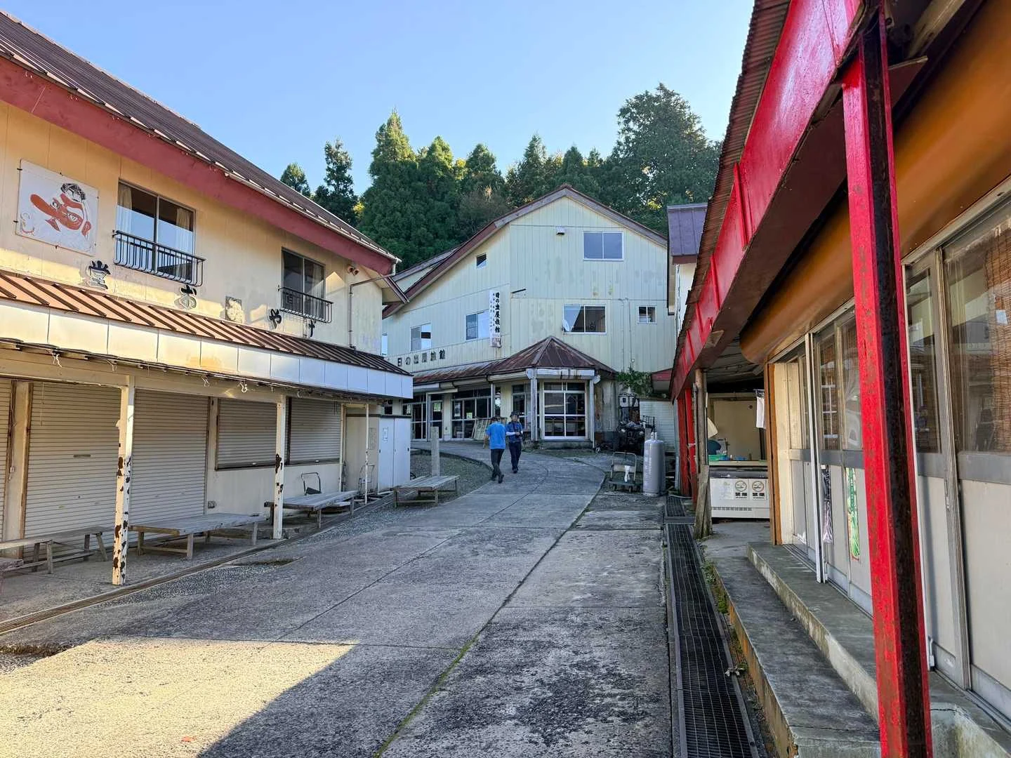 石鎚山・成就社ルート｜成就社周辺の旅館街