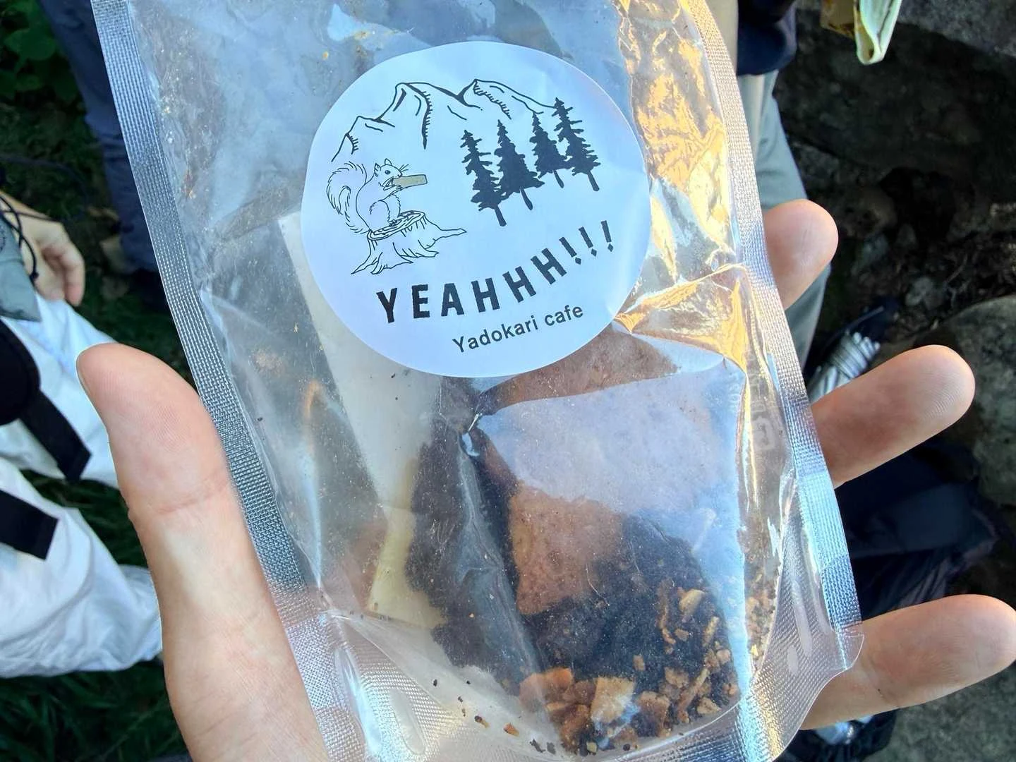 石鎚山・成就社ルート｜Yadokari cafeの行動食