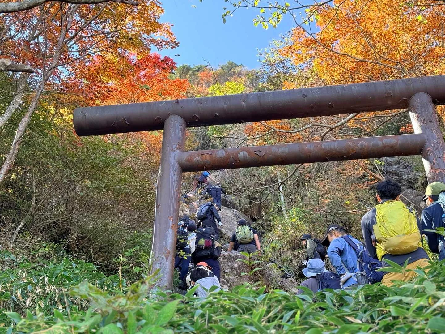 石鎚山・成就社ルート｜二ノ鎖の鳥居