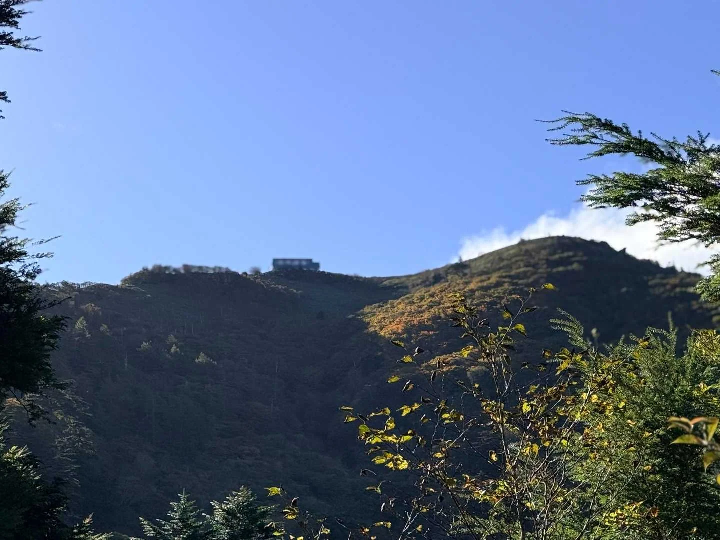 徳島県の剣山・次郎笈登山|山頂方面の眺め