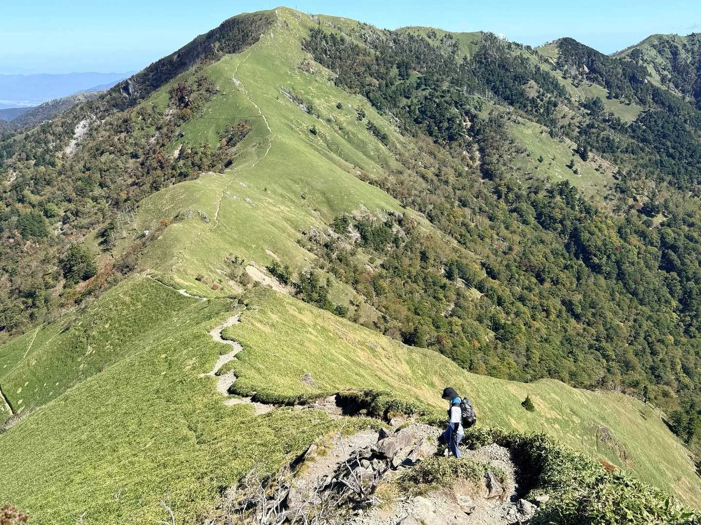 徳島県の剣山・次郎笈登山|帰りの急な下り